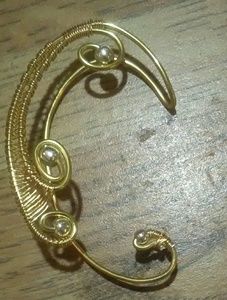 Sold sold sold......Ear cuff.